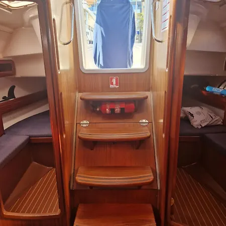 Hotel en barco Storm 2